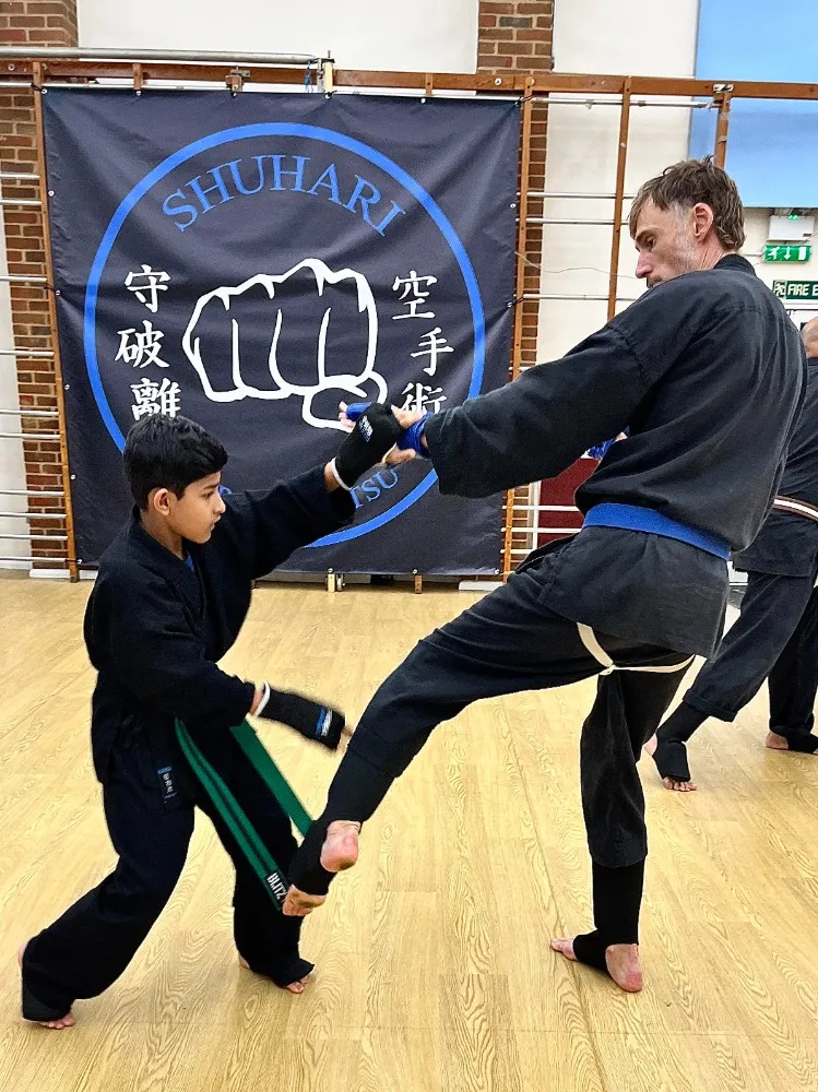 Children training - Image 3