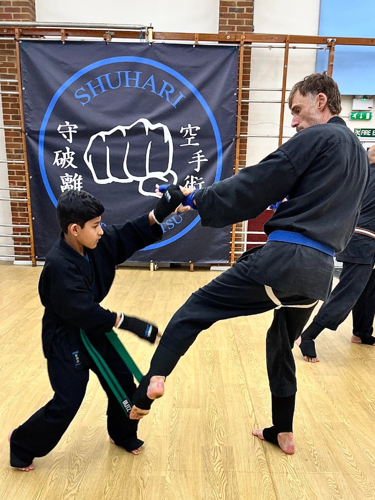 Children training - Image 3