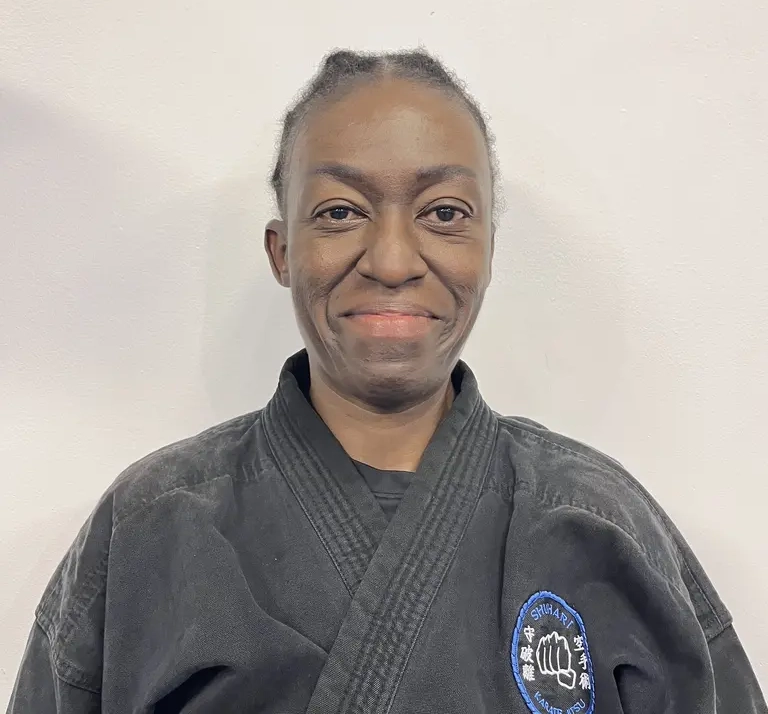 Vuyo Halimana instructor of martial arts club Shuhari Self Defence in Bracknell