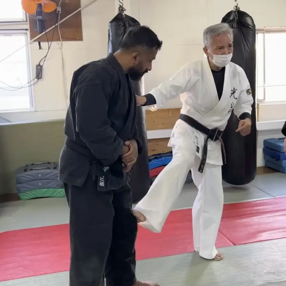 John Moses of Shuhari Self Defence Bracknell learning Karate in Ise Japan from Nobuya Tagami Sensei [9th Dan Karate of Tomarite Origin]